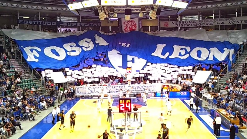 Fossa dei Leoni - Fortitudo Bologna 2014-15