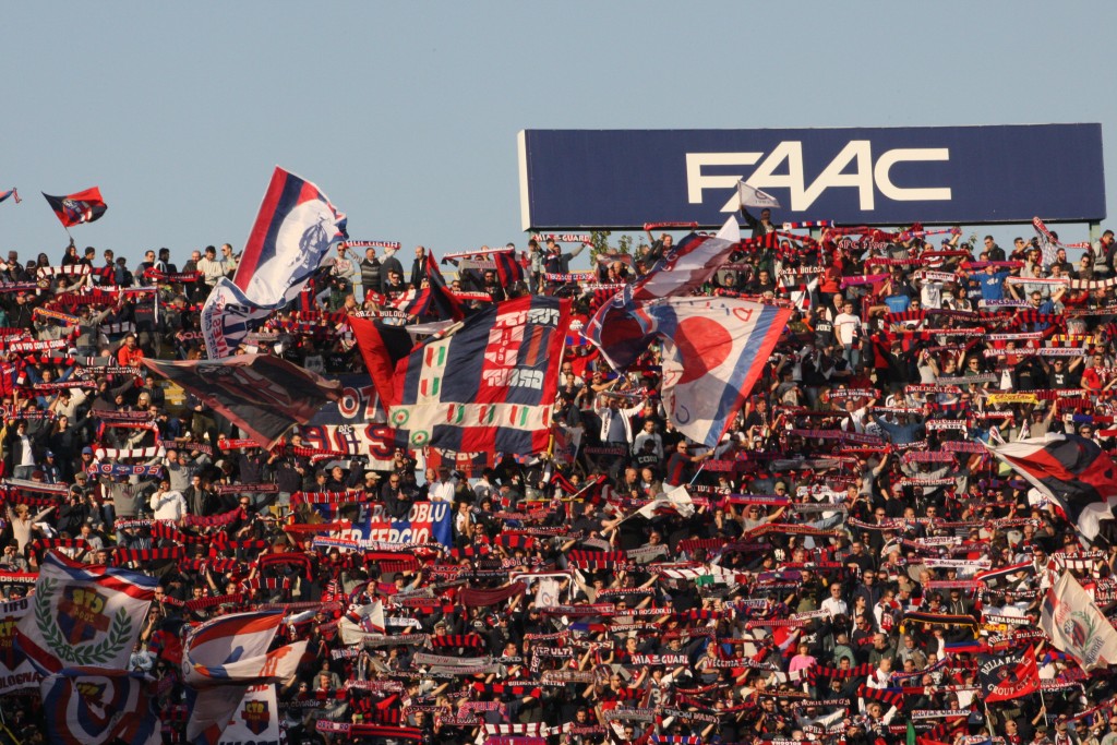 tifosi bologna dall'ara