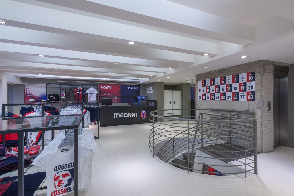 04_Store-MacronBFC