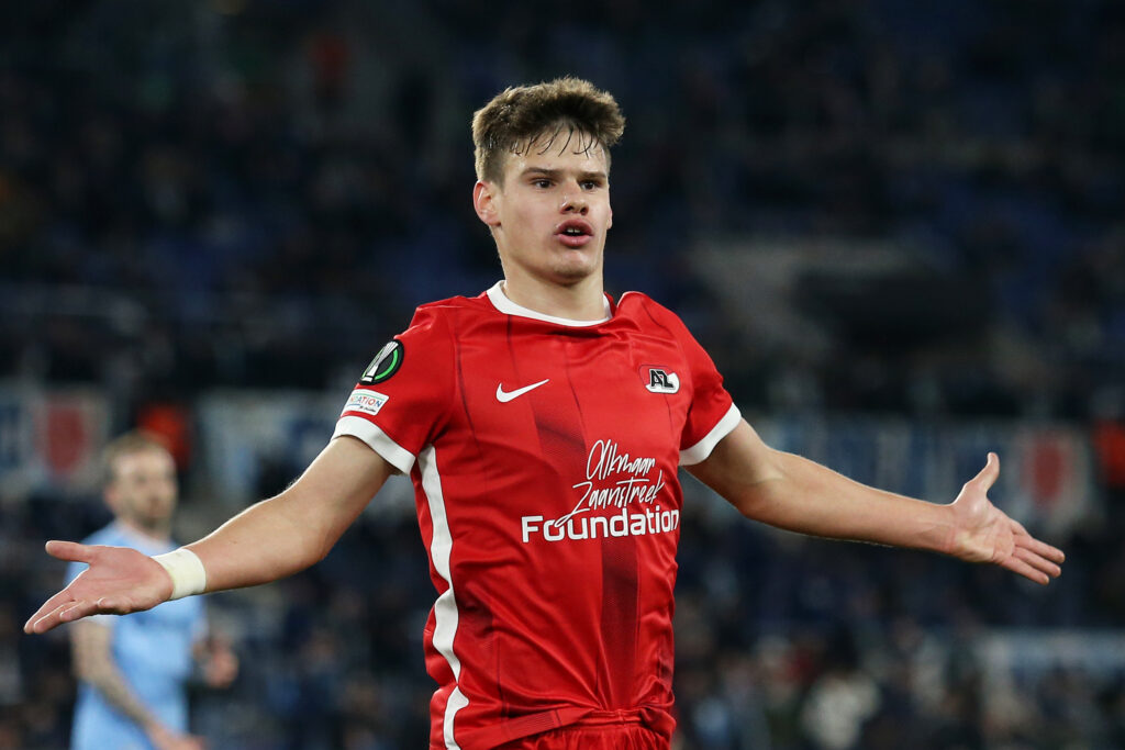 SS Lazio v AZ Alkmaar: Round of 16 Leg One - UEFA Europa Conference League