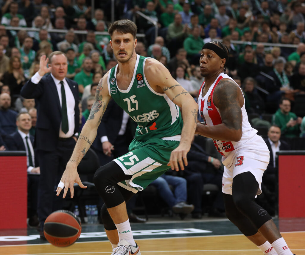 Zalgiris Kaunas v Olympiacos Piraeus - 2022/2023 Turkish Airlines EuroLeague