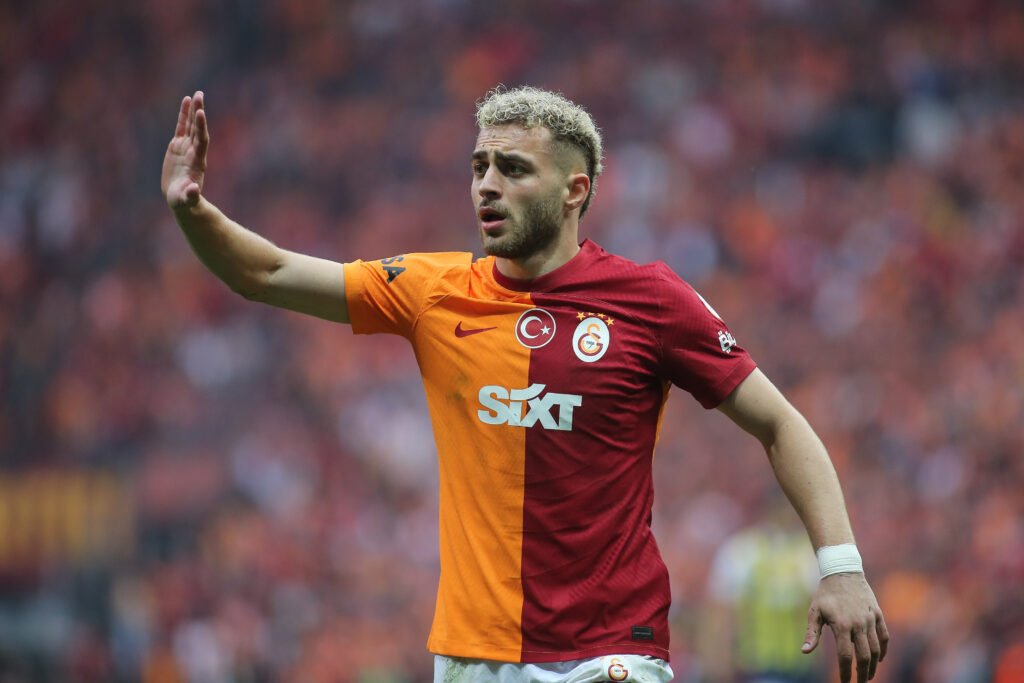 Galatasaray v Fenerbahce - Turkish Super League