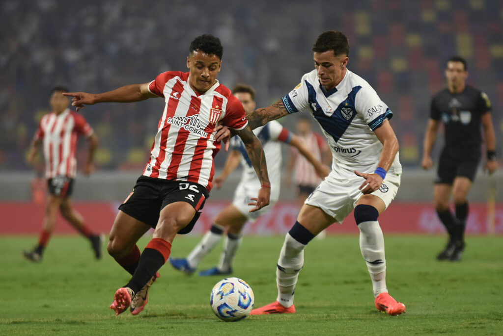 Velez Sarsfield v Estudiantes - Trofeo De Campeones