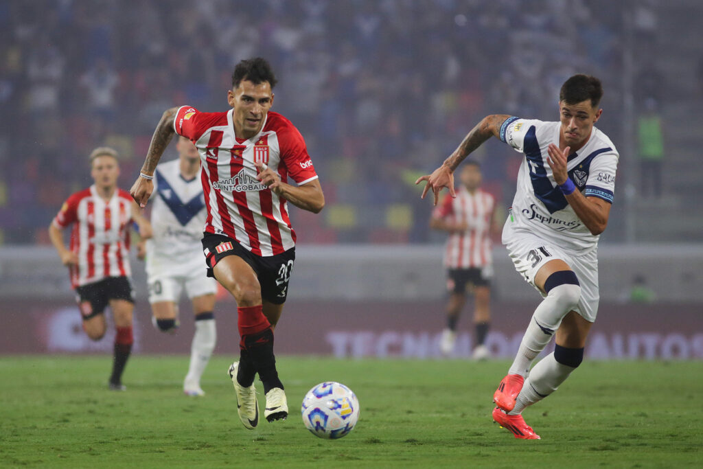 Velez Sarsfield v Estudiantes - Trofeo De Campeones