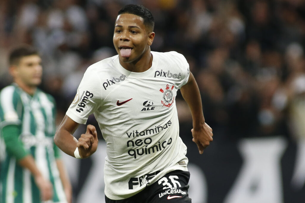 Corinthians v Coritiba - Brasileirao 2023