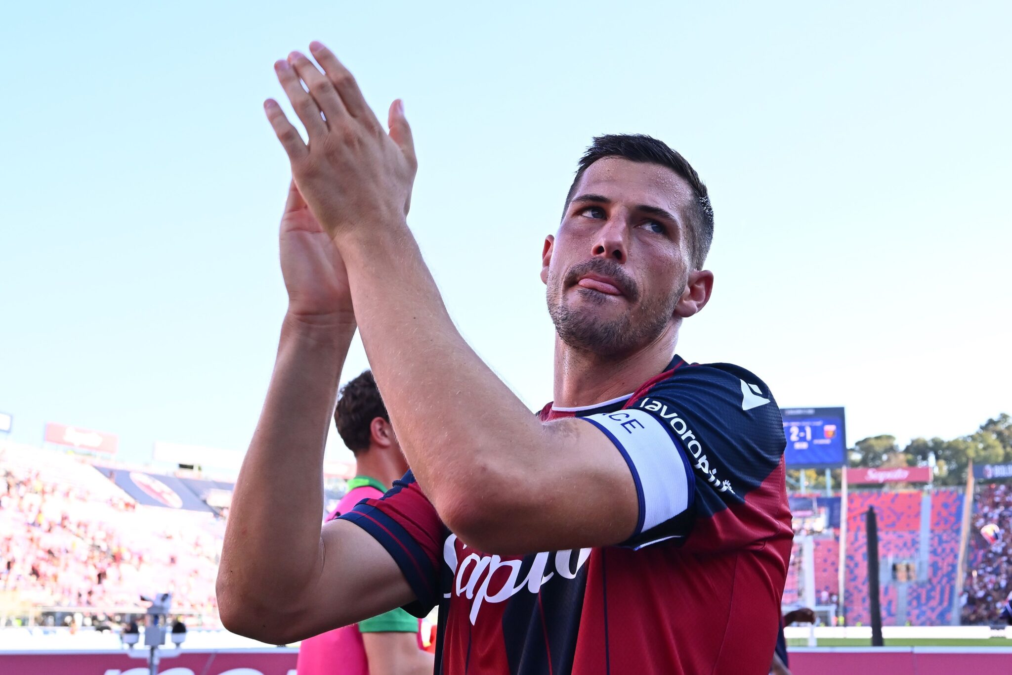 freuler saluta il bologna champions coppa italia insieme abbiamo fatto l inimmaginabile da Tuttobolognaweb.it freuler saluta il bologna champions coppa italia insieme abbiamo fatto l inimmaginabile