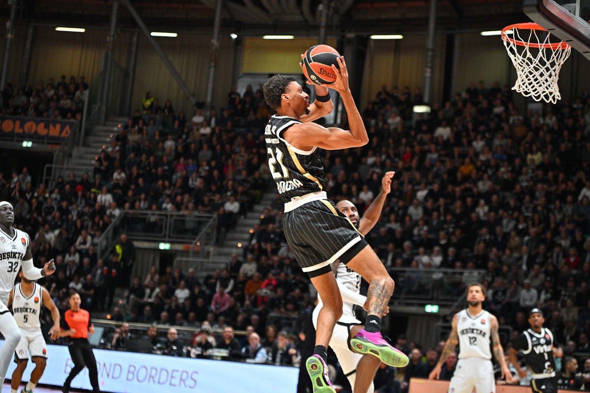 Virtus Bologna v Besiktas Istanbul - Euroleague 2026/2027