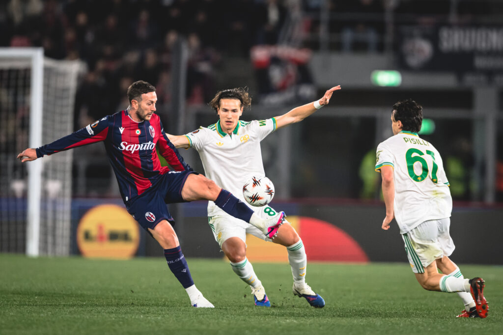Bologna FC 1909 v AS Roma - UEFA Europa League 2025/26 Round of 16 First Leg